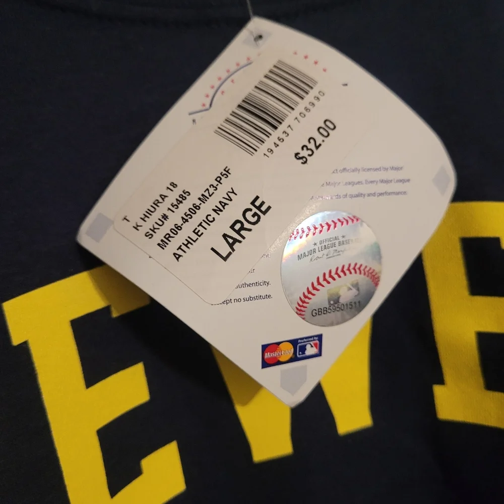 Milwaukee Brewers Keston Hiura T-Shirt Jersey size large - Picture 3 of 3